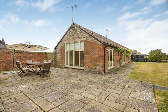 3 Bedroom Barn Conversion For Sale In Ocle Mead, Ocle Pychard, Hereford, Herefordshire, HR1