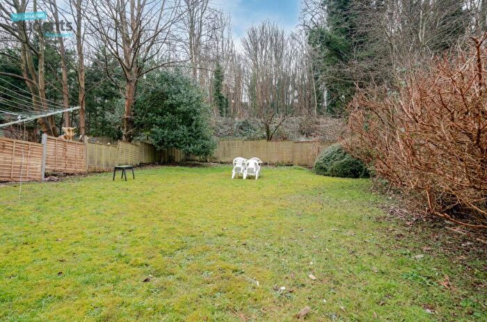 5 Bedroom Semi-Detached House To Rent In Manton Road, Brighton, East Sussex, BN2
