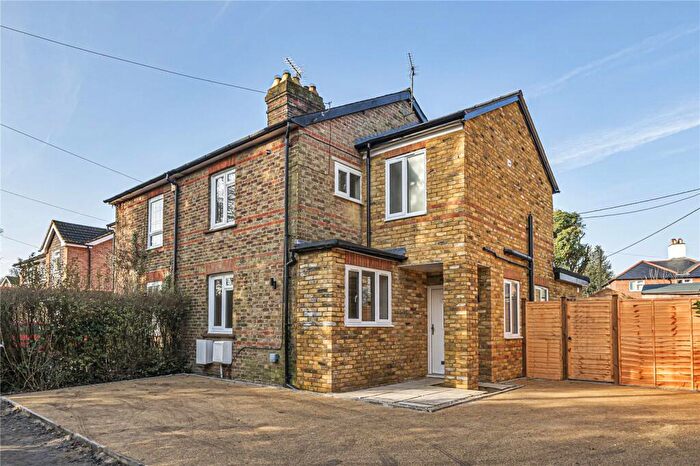 3 Bedroom Semi-Detached House To Rent In Guildford Road, Normandy, Guildford, Surrey, GU3