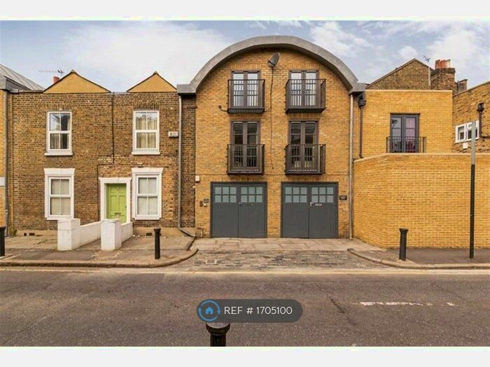 2 Bedroom Terraced House To Rent In Fenwick Place, London, SW9