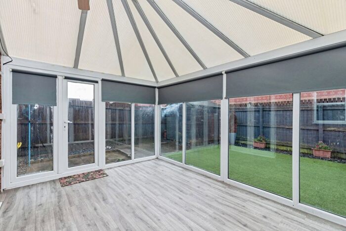 3 Bedroom End Terrace House For Sale In Lady Acre, Bamber Bridge, Preston, Lancashire, PR5