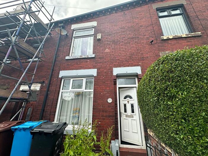 2 Bedroom Terraced House To Rent In Crompton Street, Royton, Oldham, OL1