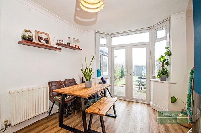 3 Bedroom Terraced House For Sale In Finchley Road, Fairwater, Cardiff, CF5