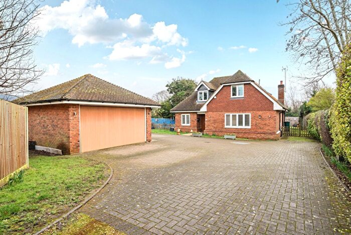 4 Bedroom Detached House For Sale In Glaziers Lane, Normandy, Guildford, GU3
