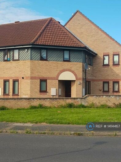 2 Bedroom Flat To Rent In Stannard Way, Sudbury, CO10