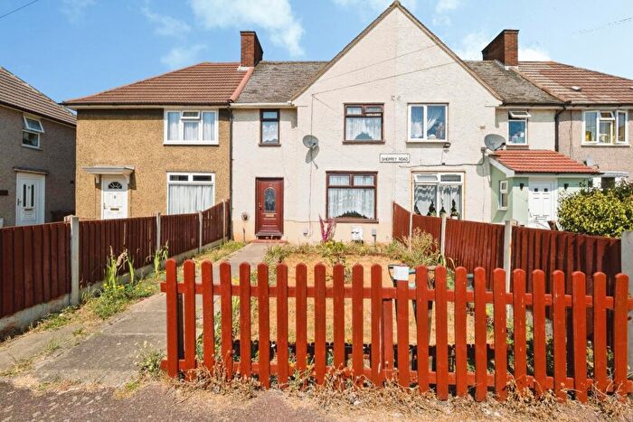 3 Bedroom Terraced House For Sale In Sheppey Road, Dagenham, RM9