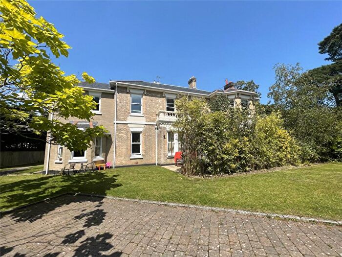 2 Bedroom Apartment To Rent In Meyrick Gate, Wimborne Road, Bournemouth, Dorset, BH2