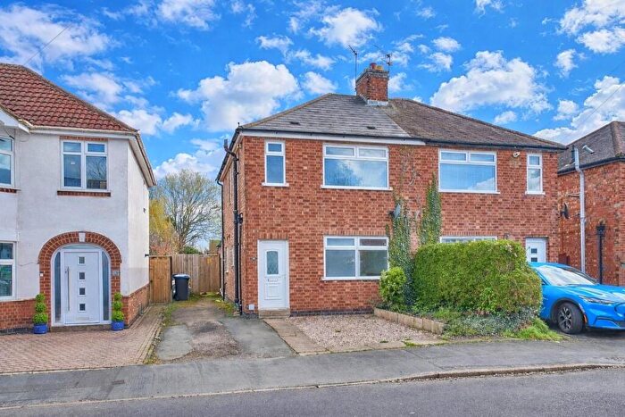 3 Bedroom Semi-Detached House For Sale In John Nichols Street, Hinckley, LE10