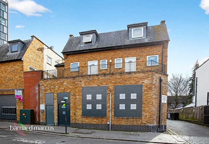 1 Bedroom Flat For Sale In London Road, Croydon, CR0