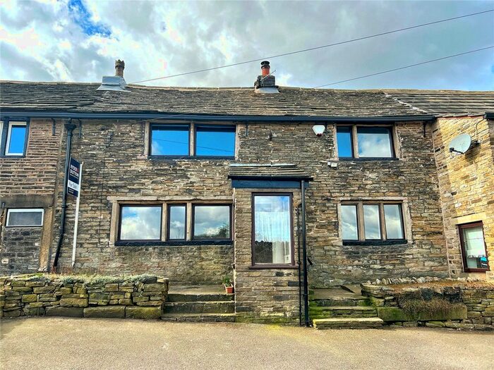 5 Bedroom Terraced House For Sale In Luzley Road, Mossley, OL5