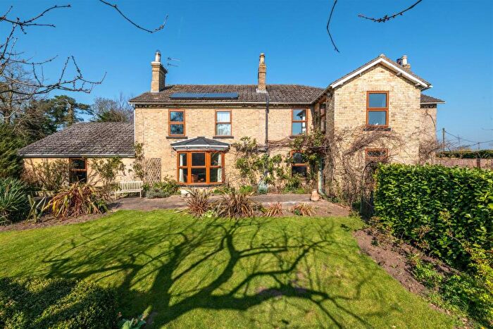 6 Bedroom Detached House For Sale In The Moat House, Gautby, LN8