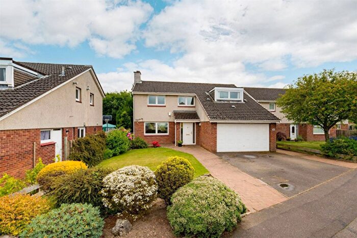 5 Bedroom Property For Sale In Newmills Crescent, Balerno, EH14