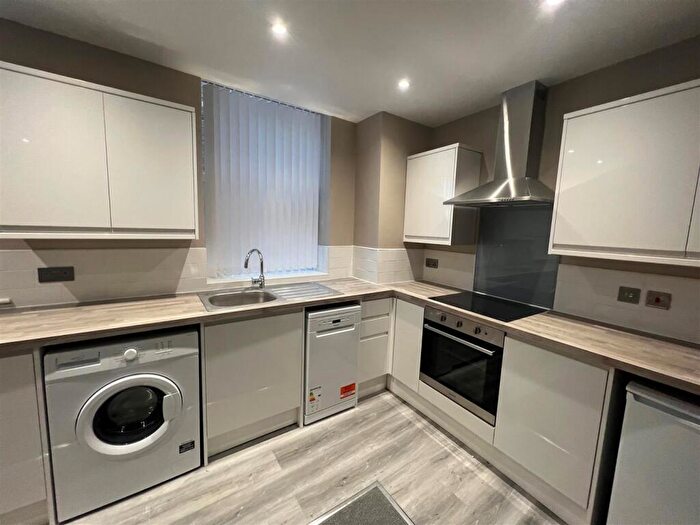 1 Bedroom Flat To Rent In Bedford Chambers, HU1