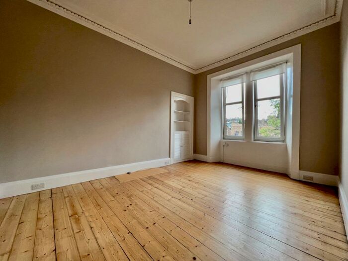 2 Bedroom Flat To Rent In Gorgie Road, Gorgie, Edinburgh, EH11