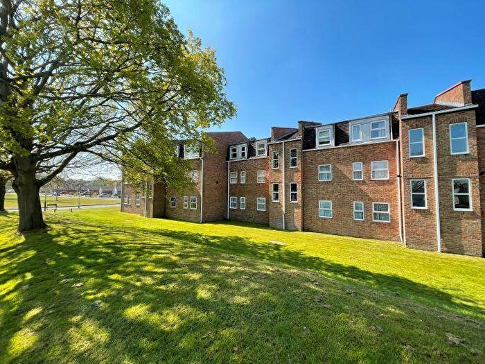 2 Bedroom House To Rent In Broughton Grange, Swindon, SN3