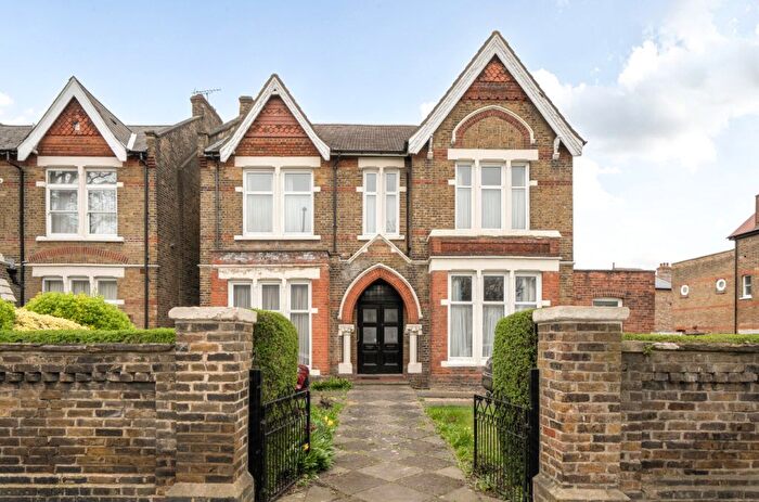 10 Bedroom Detached House For Sale In Uxbridge Road, Ealing, W5