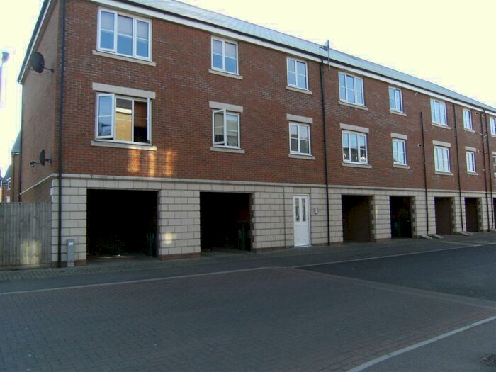 1 Bedroom Flat To Rent In Ladbrooke Road, Breydon Park, Great Yarmouth, NR31