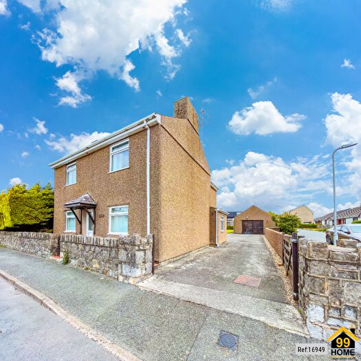 3 Bedroom Detached House For Sale In Lon Groes, Gaerwen, Anglesey, LL60