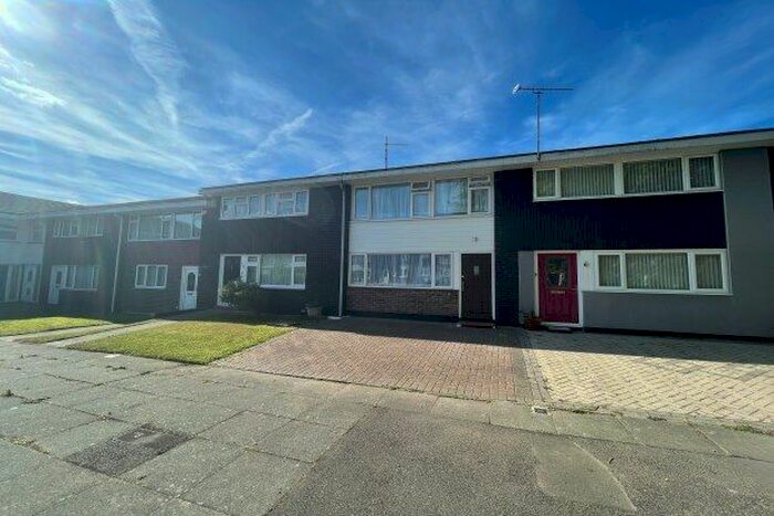 3 Bedroom Terraced House To Rent In Woolmer Green, Basildon, SS15