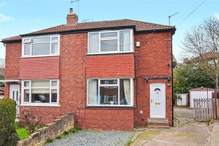 3 Bedroom Semi Detached House For Sale In Parkland Gardens, Leeds, West Yorkshire, LS6