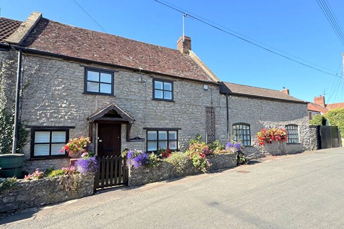 3 Bedroom Semi-Detached House For Sale In High Street, Stoney Stratton, Somerset, BA4