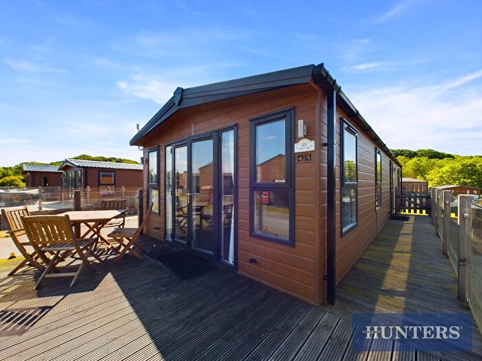 2 Bedroom Mobile/park Home For Sale In Bridlington Links, Sewerby, Bridlington, YO15