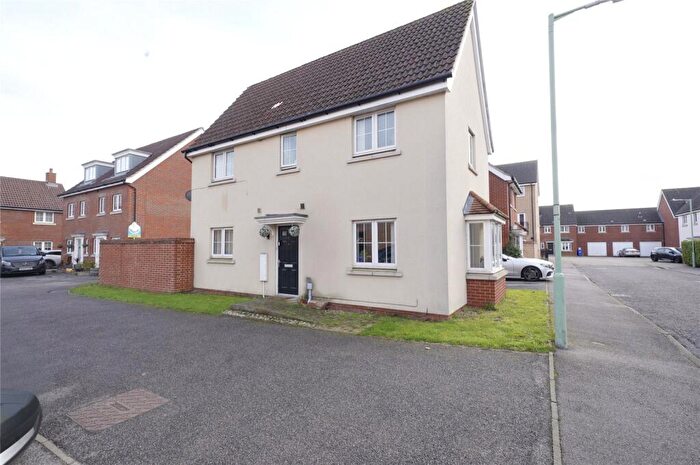 3 Bedroom Semi Detached House To Rent In Mistletoe Close, Red Lodge, Bury St. Edmunds, Suffolk, IP28