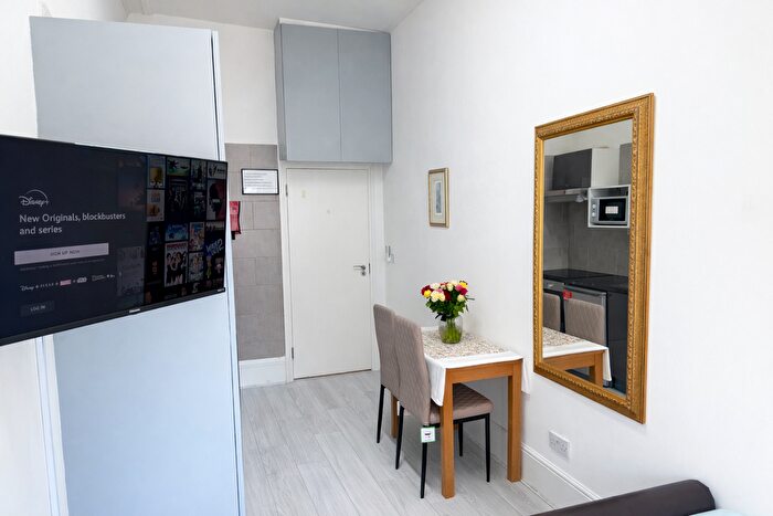 Studio To Rent In Cromwell Road, London, SW7