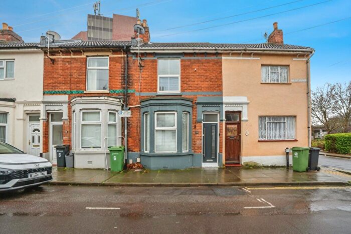 3 Bedroom Terraced House For Sale In Bevis Road, Portsmouth, Hampshire, PO2