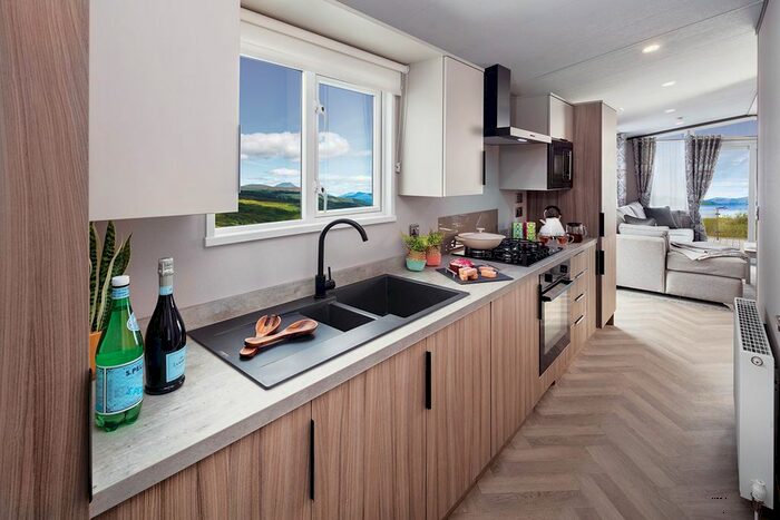 3 Bedroom Mobile/park Home For Sale In The Meadows, Kilwinning, KA13