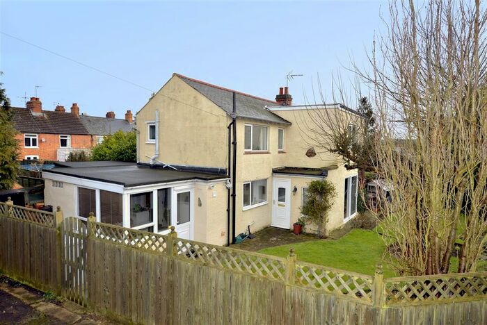 3 Bedroom Detached House For Sale In Grange Road, Geddington, Kettering, NN14