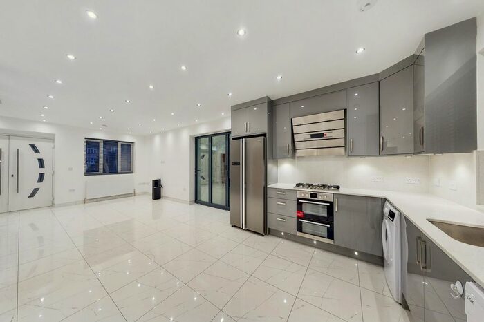 4 Bedroom Terraced House To Rent In Oldfield Lane South, Greenford, Greater London, UB6