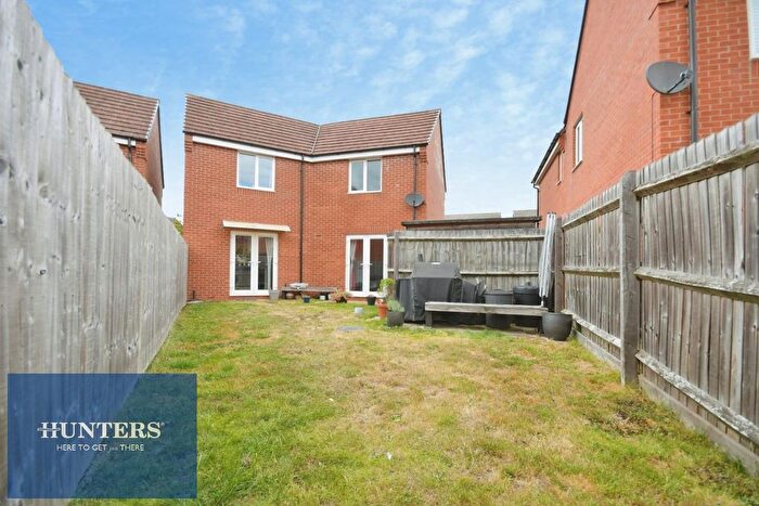 3 Bedroom Detached House For Sale In Manor House Court, Stonegravels, Chesterfield, S41