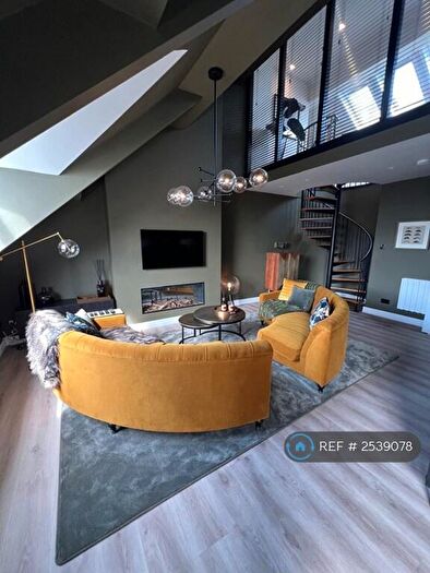 2 Bedroom Penthouse To Rent In Strayside, Harrogate, HG1