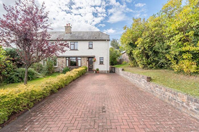 3 Bedroom Semi-Detached House For Sale In Bog Road, Penicuik, EH26
