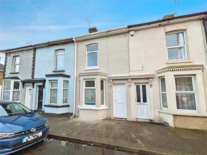 2 Bedroom Terraced House To Rent In Berridge Road, Sheerness, Kent, ME12
