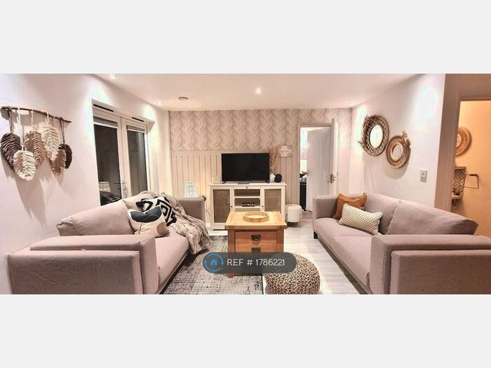 2 Bedroom End Of Terrace House To Rent In Towan Valley, Porthtowan, TR4