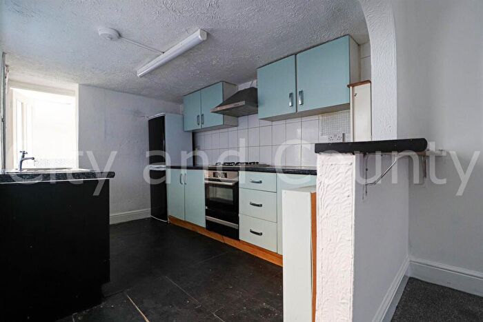 3 Bedroom Semi-Detached House To Rent In High Street, Peterborough, PE2