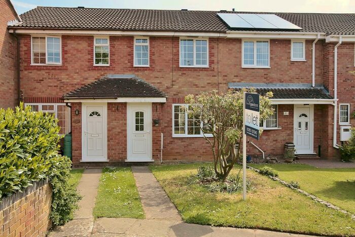 2 Bedroom Terraced House To Rent In Small Crescent, Linden Village, Buckingham, Buckingham, MK18