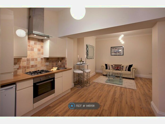 1 Bedroom Flat To Rent In Campbell Road, London, E3
