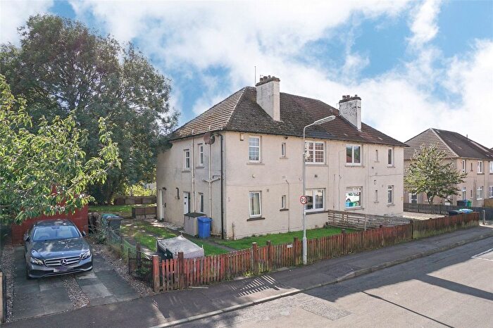 2 Bedroom Flat For Sale In Letham Avenue, Leven, Fife, KY8