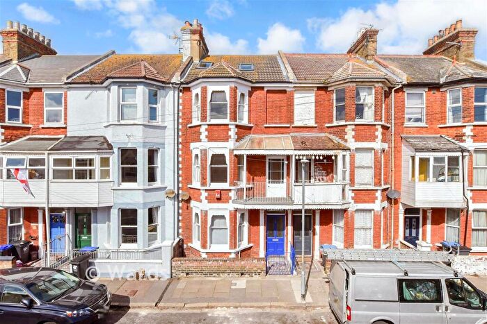 4 Bedroom Terraced House For Sale In Queens Road, Ramsgate, Kent, CT11