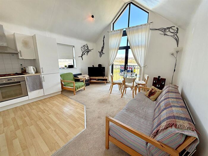 1 Bedroom Flat For Sale In Paget Road, Barry, CF62