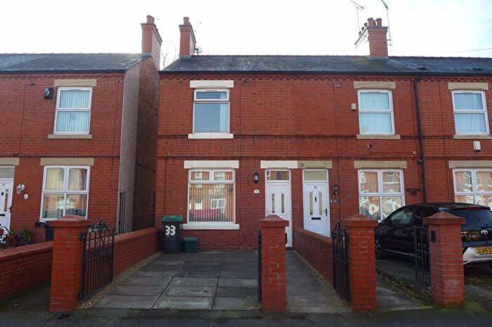 2 Bedroom End Of Terrace House To Rent In Norman Road, Wrexham, LL13