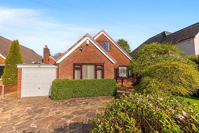 4 Bedroom Detached Bungalow For Sale In Chapel Lane, Hale Barns, WA15