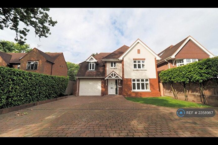 6 Bedroom Detached House To Rent In Dukes Wood Drive, Gerrards Cross, SL9