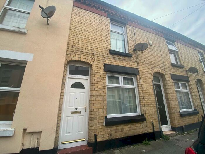 2 Bedroom House To Rent In Whittier Street, L8