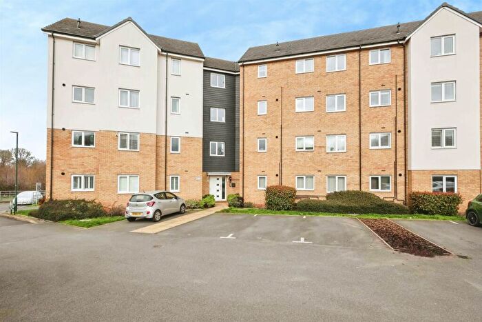 2 Bedroom Apartment For Sale In Lamprey Court, Birmingham, B37