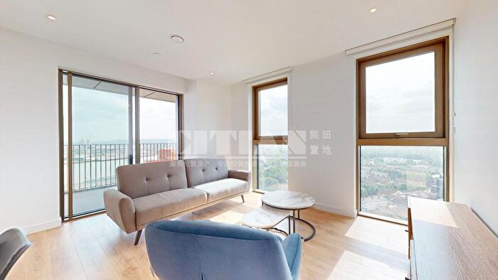 2 Bedroom Flat To Rent In One Thames Quay, Marsh Wall, London, E14