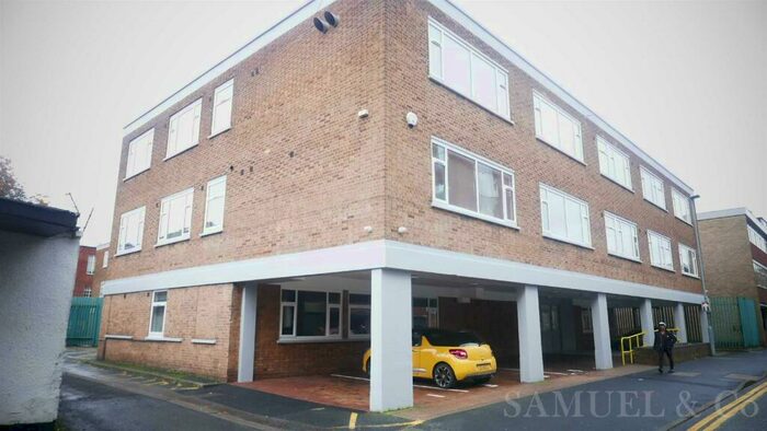 1 Bedroom Flat To Rent In Lombard Street, West Bromwich, B70
